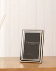 Silver Plated Moulded Photo Frame 4" x 6" | Bookazine HK