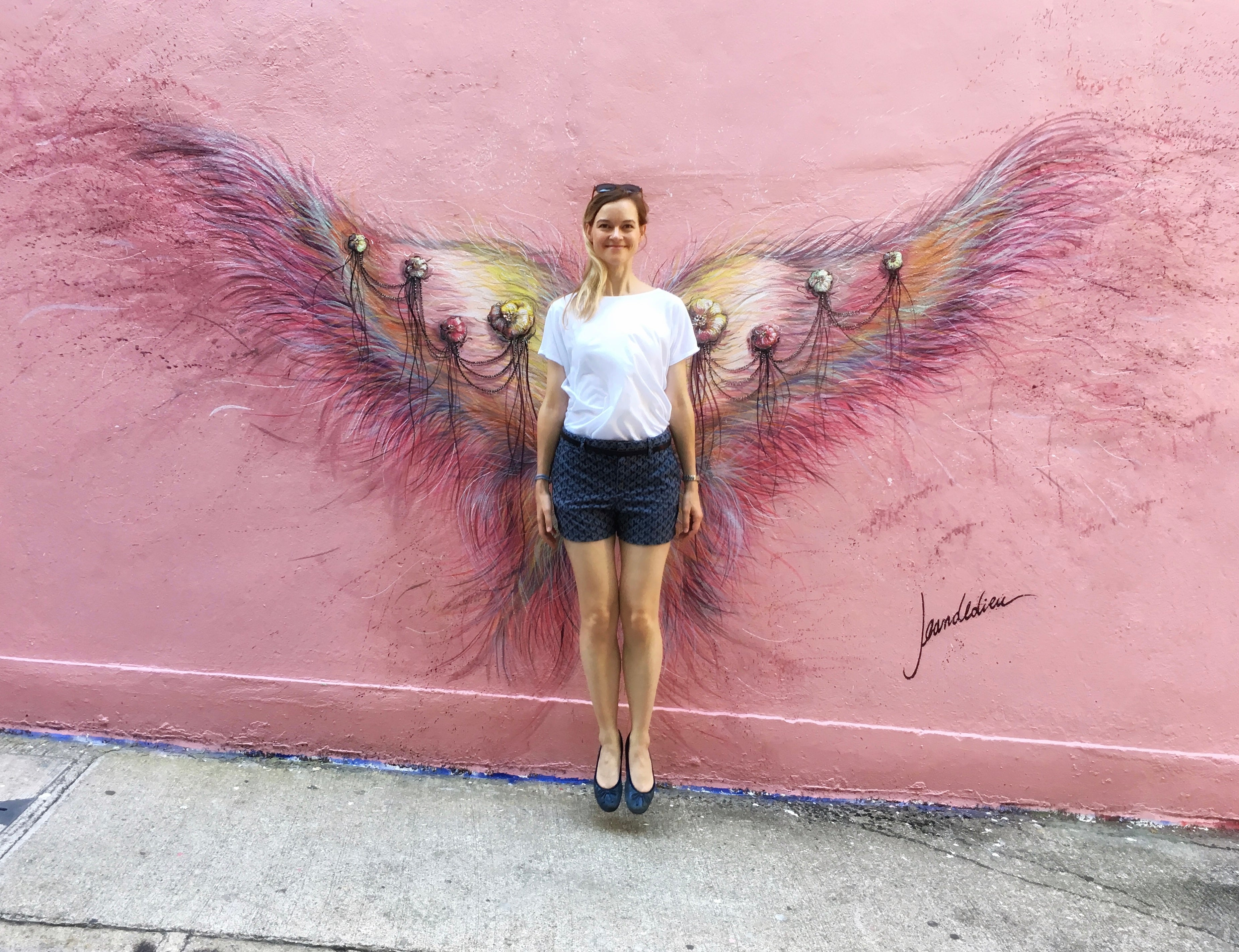 Colourful Hong Kong Street Art Stories