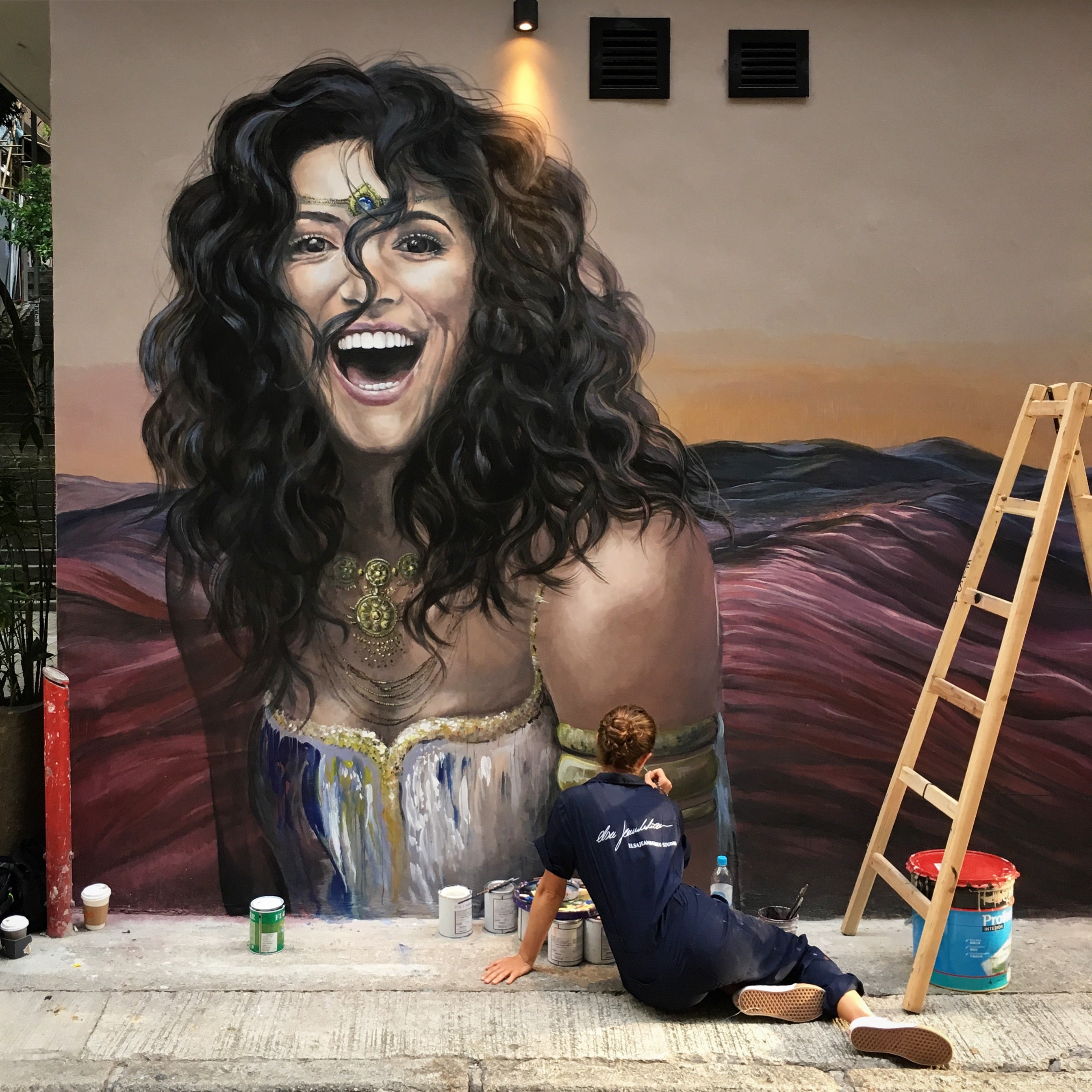 Colourful Hong Kong Street Art Stories