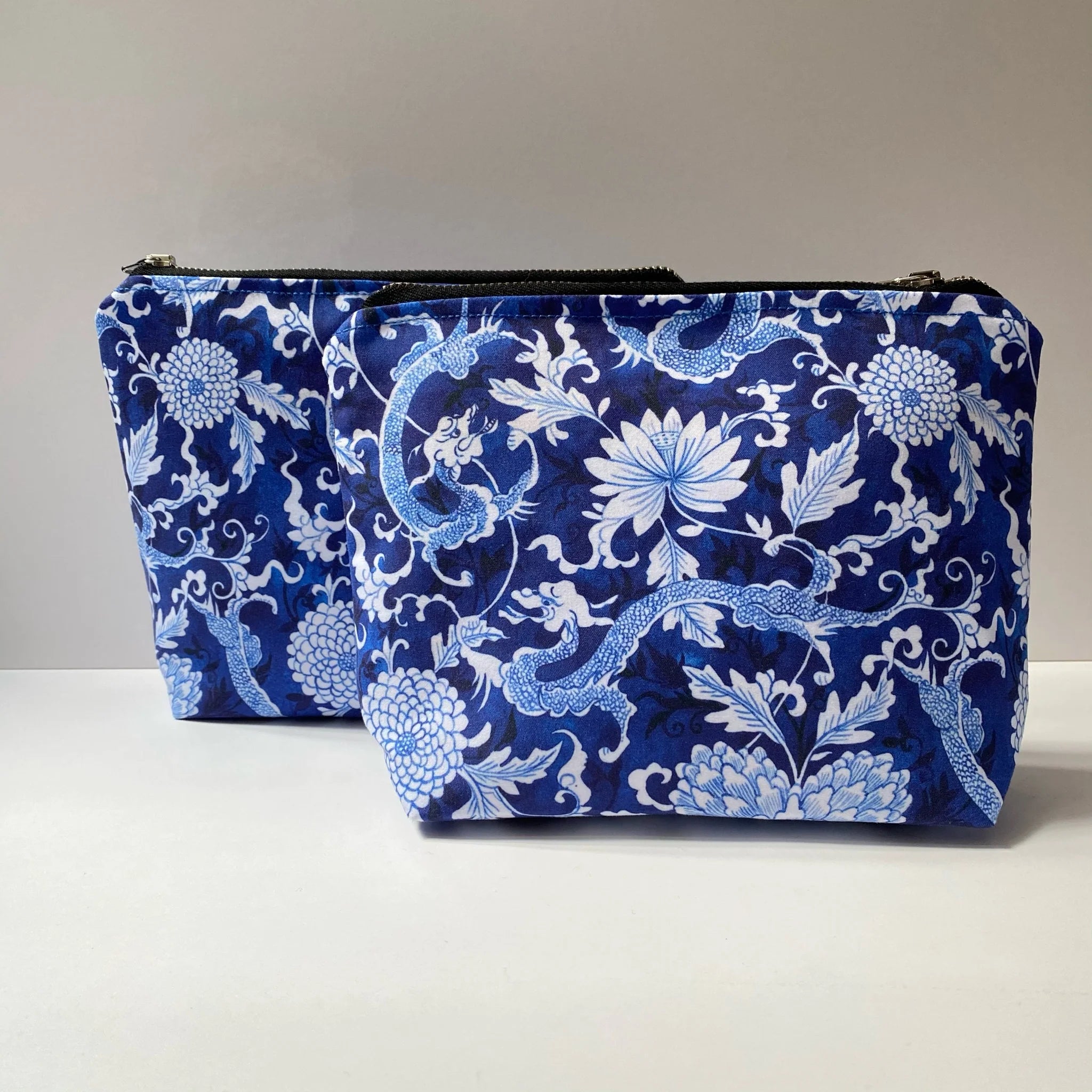 Dragon Pouch Bookazine HK