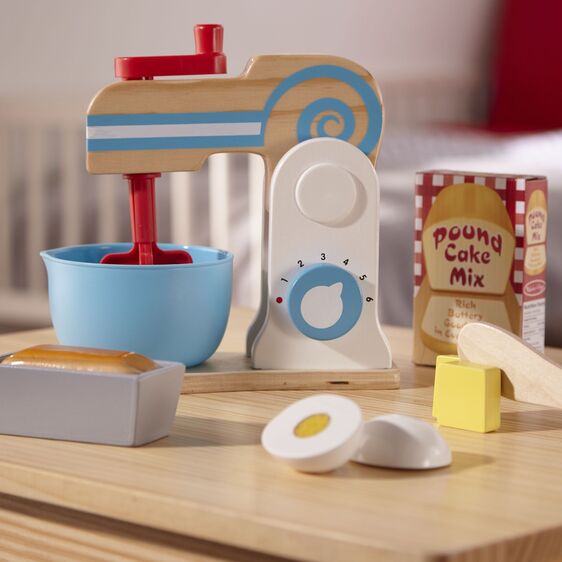 Wooden Make-a-Cake Mixer Set - Bookazine