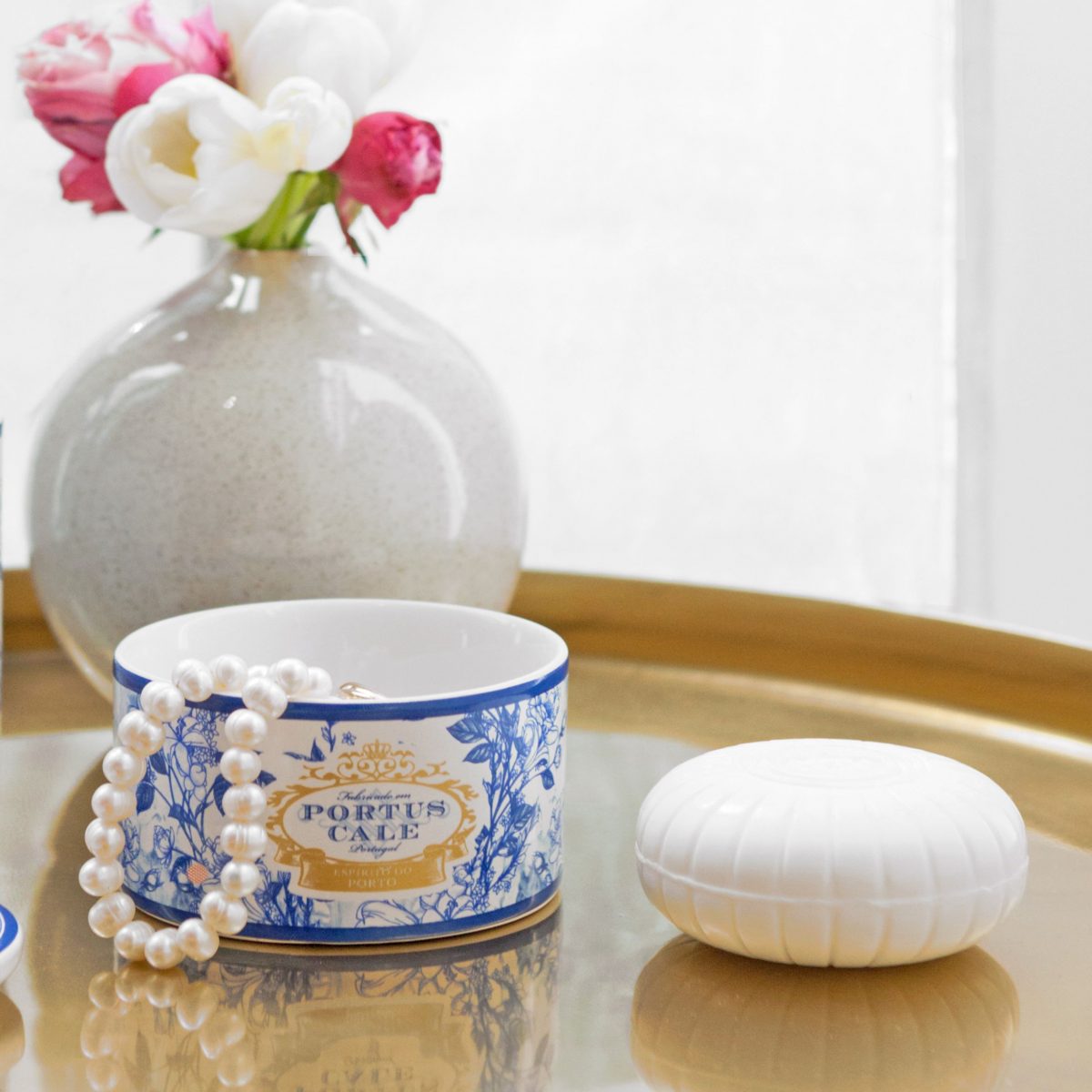 Portus Cale Gold &amp; Blue Aromatic Soap with Ceramic Dish | Bookazine HK