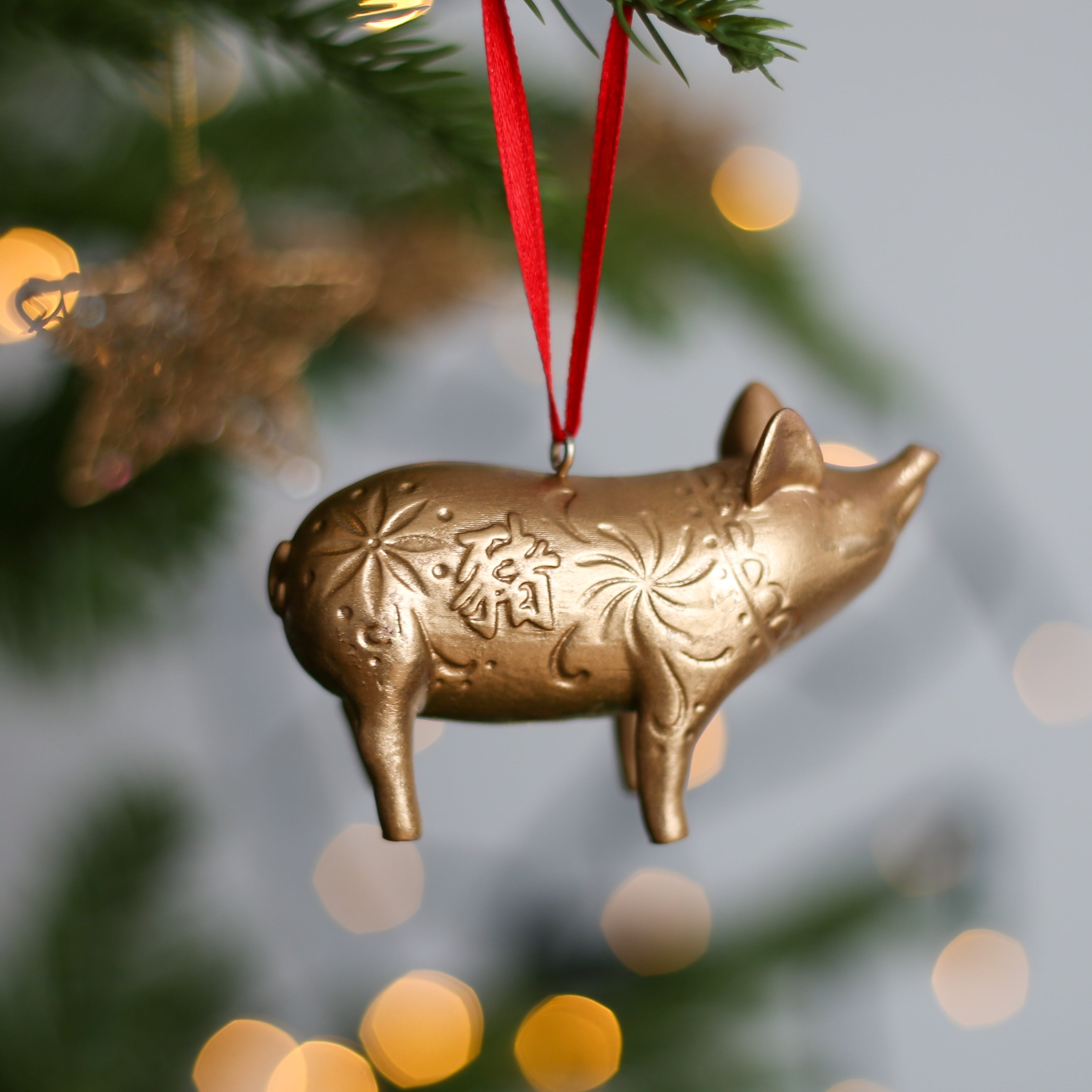 Zodiac Gold Pig Ornament - Bookazine HK