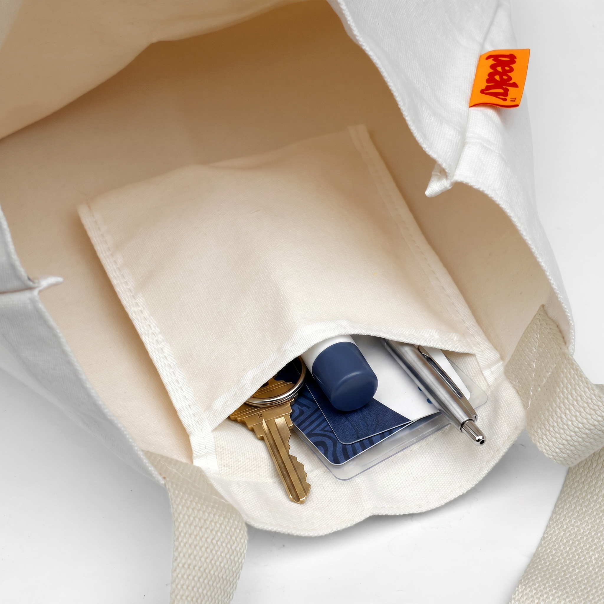 Peeky Capybara Tote Bag | Bookazine HK