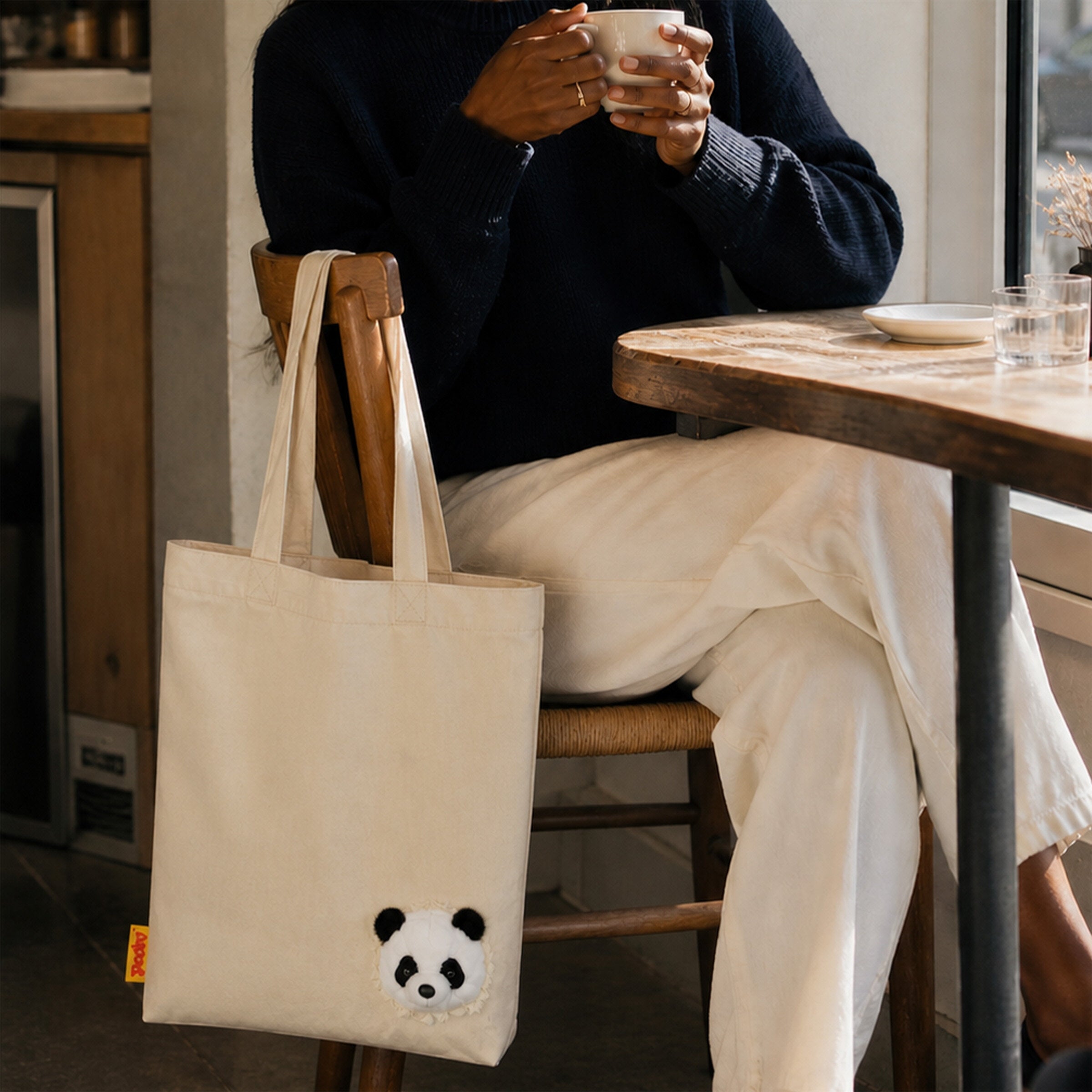 Peeky Panda Tote Bag | Bookazine HK