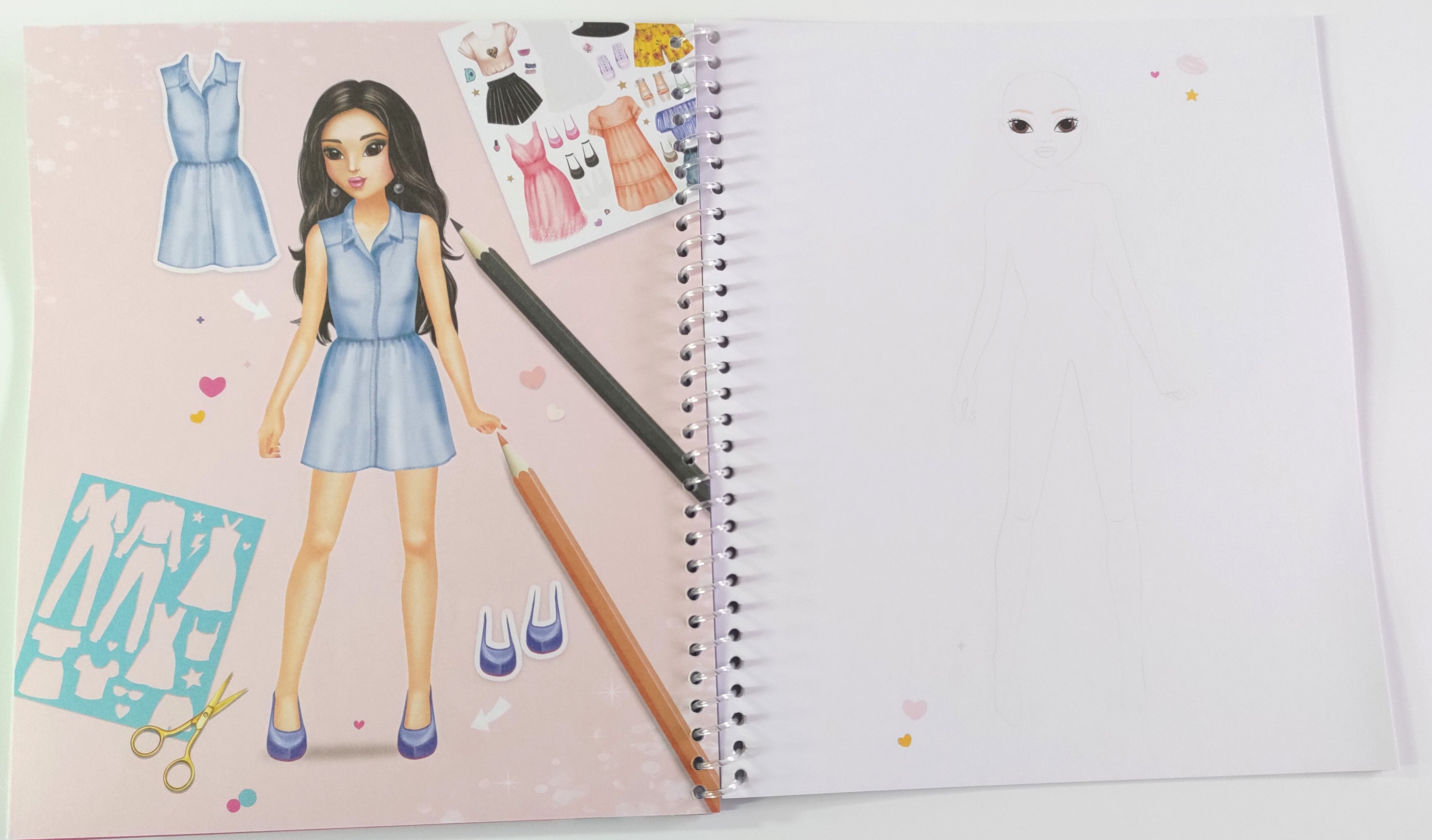 Activity Book - Fashion Studio | Bookazine HK