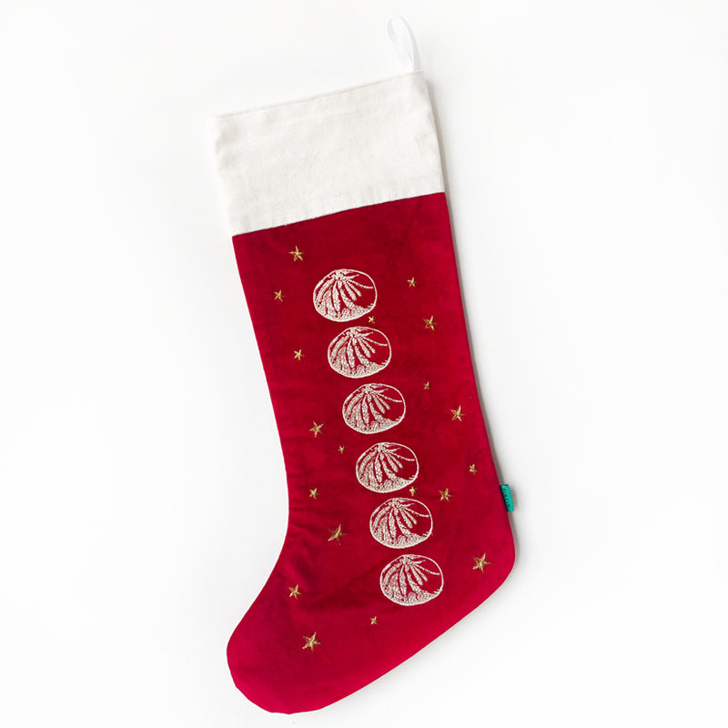 red-velvet-bao-christmas-stocking