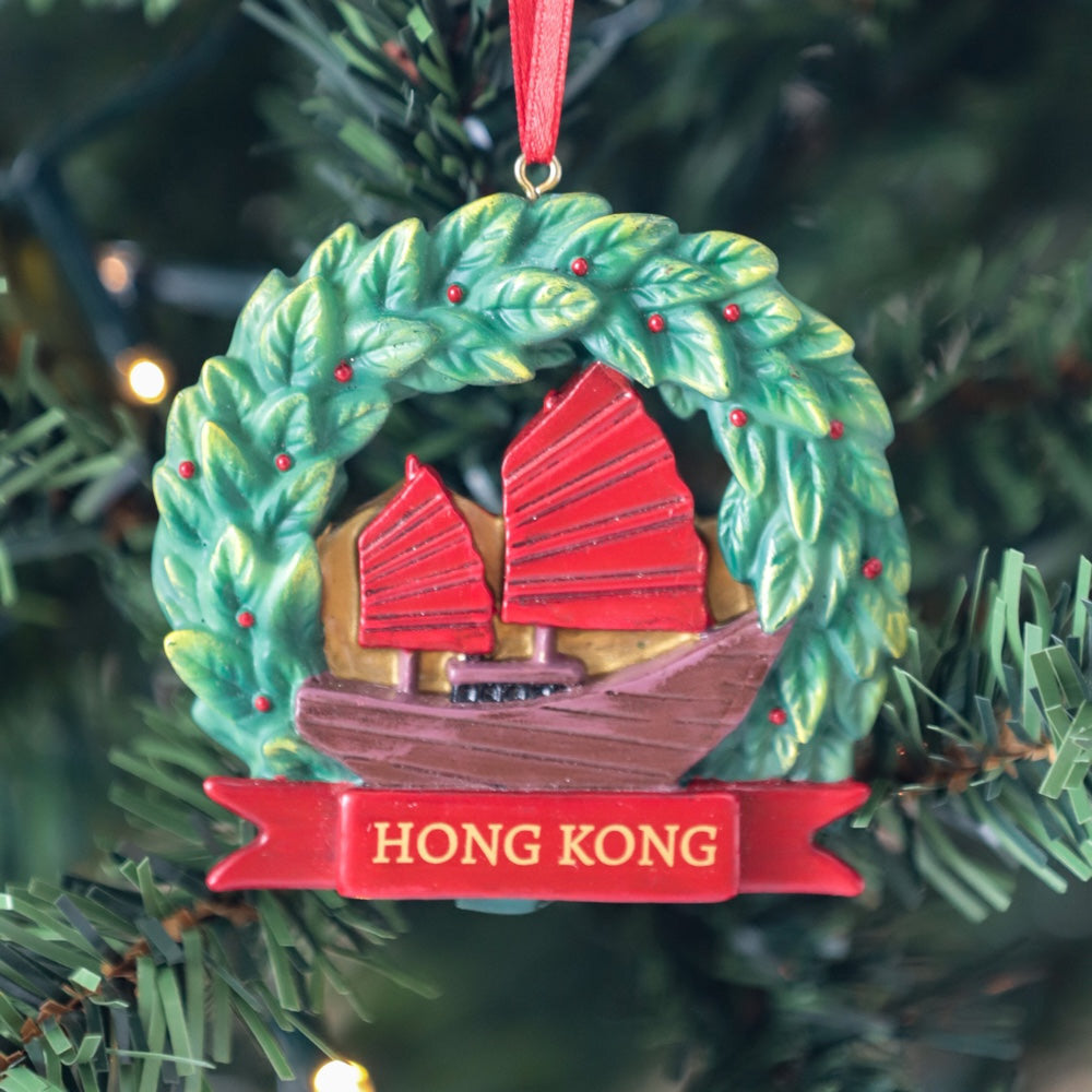 HANGING DECORATION: Hong Kong Wreath 