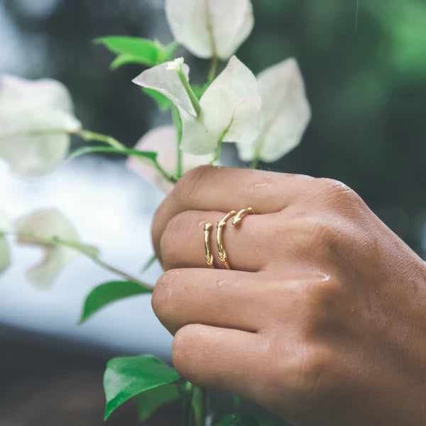 Knots of Freedom Ring | Bookazine HK