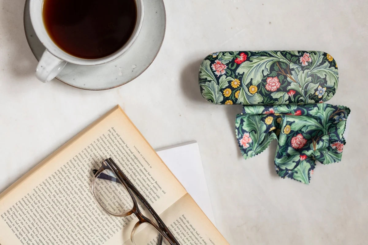 Leicester Wallpaper Glasses Case