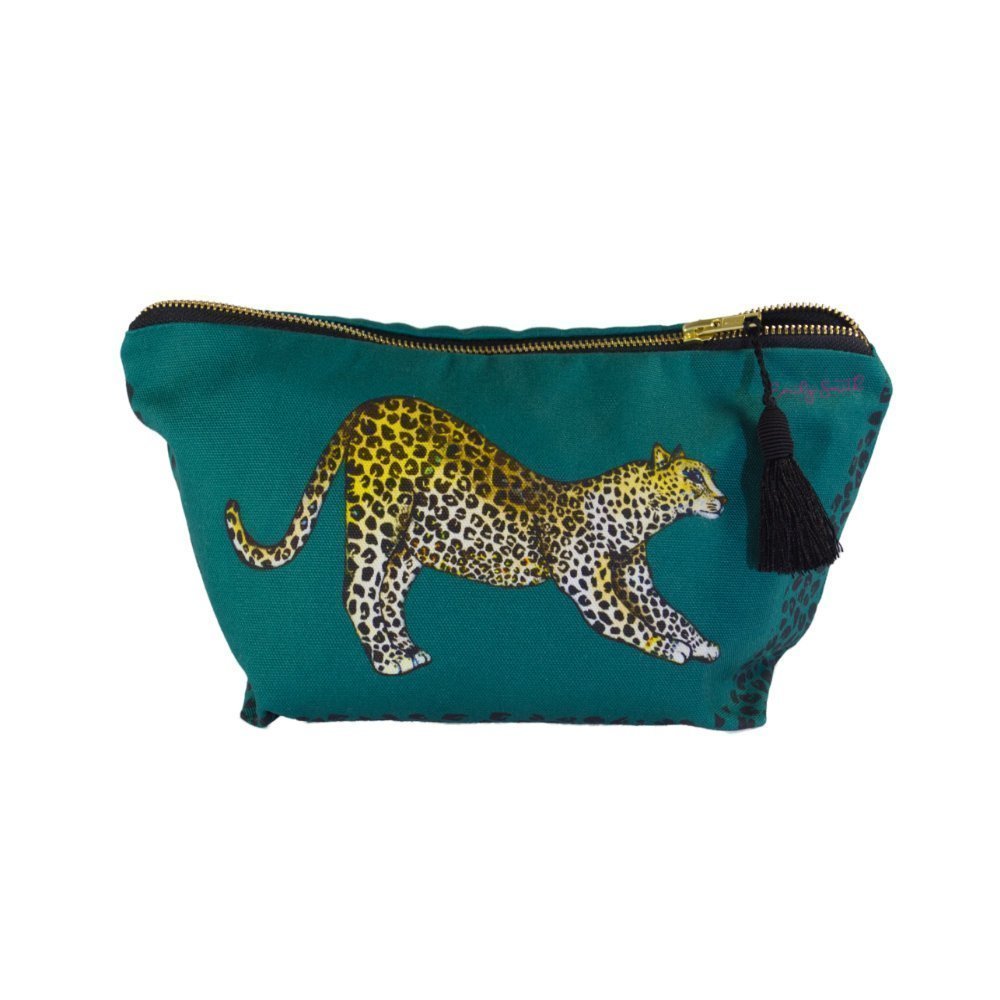 luanna-leopard-cosmetic-bag