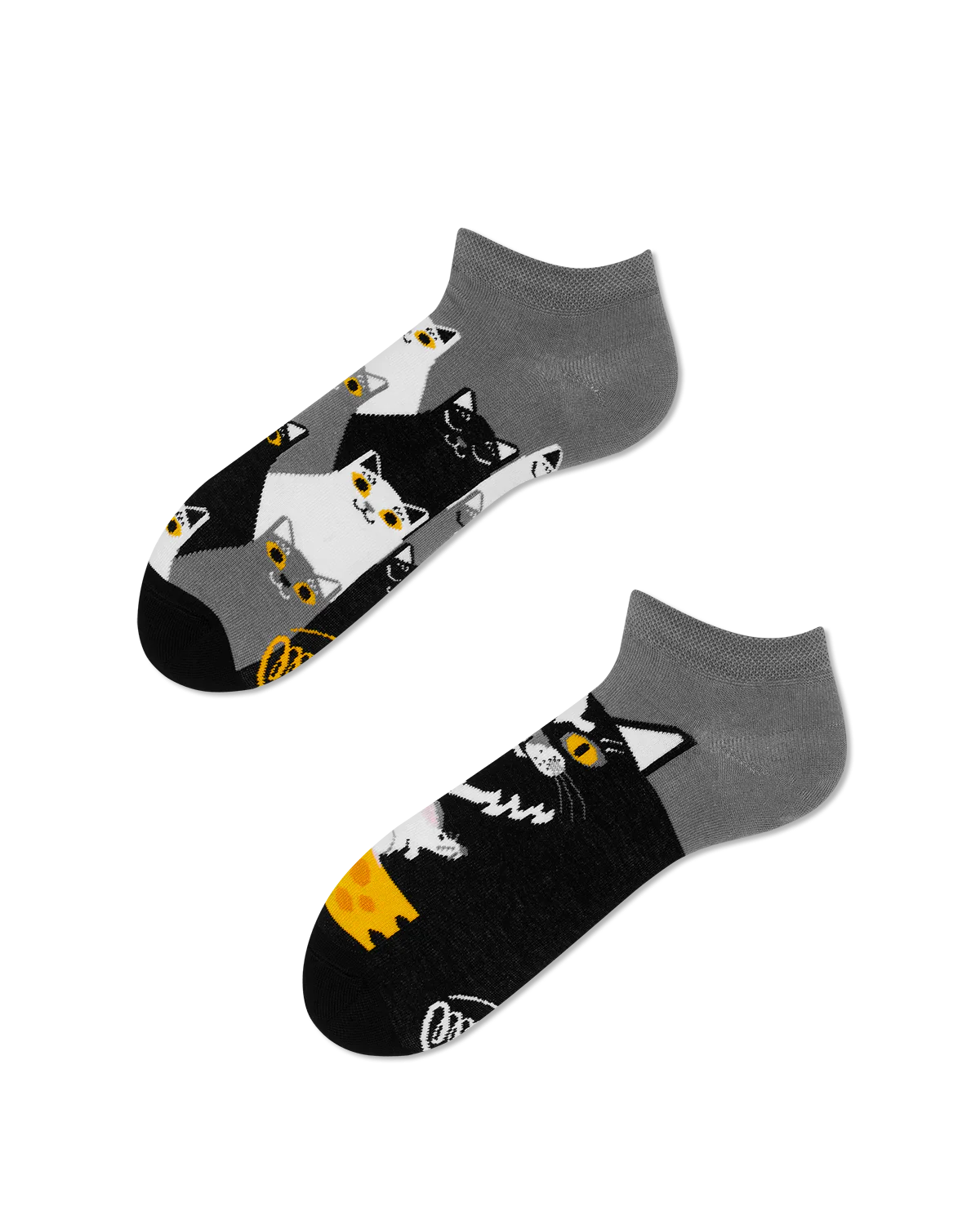 Black Cat Low Adult Ankle Socks Size 43-46 | Bookazine HK