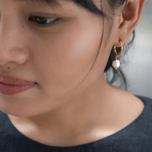 Milk & Honey Hoop Earrings | Bookazine HK