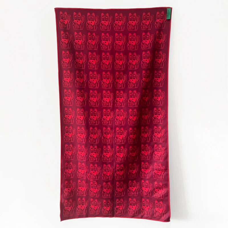 Lucky Cat Reversible  Quick-Dry Towel | Bookazine HK