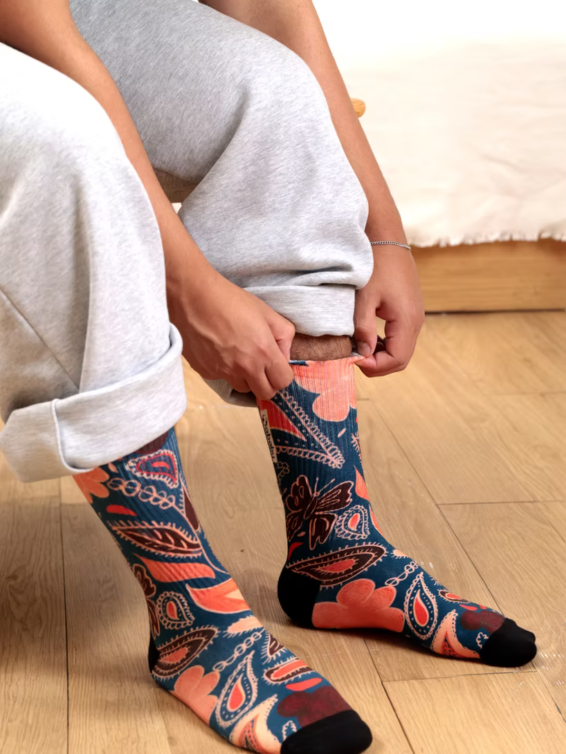 Blue And Tangerine Floral Socks | Bookazine HK
