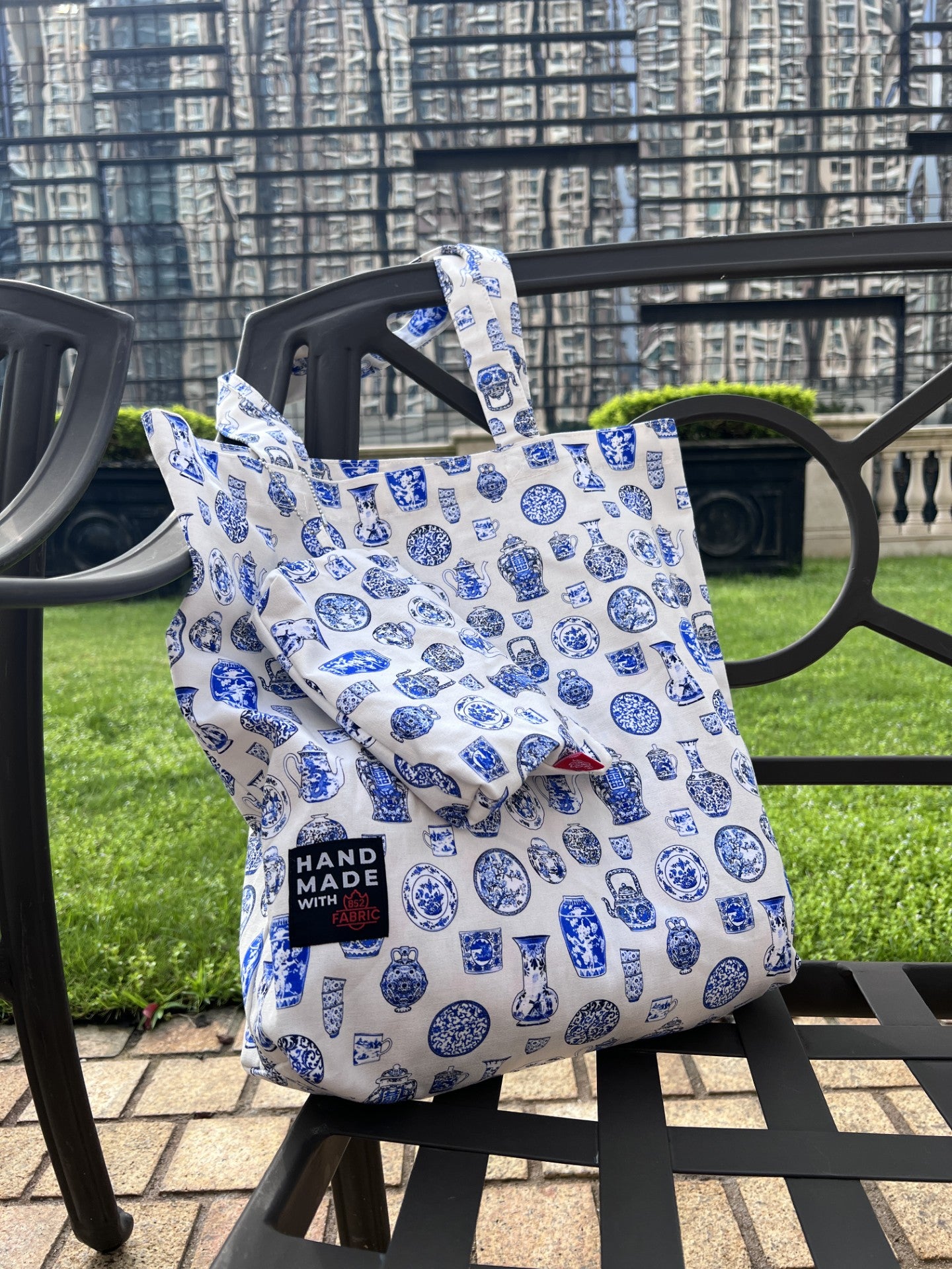 Canvas Bag With Pouch - Porcelain