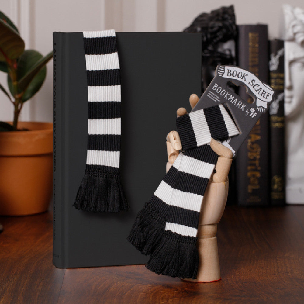 book-scarf-bookmark-black-white