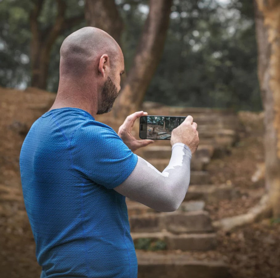 Cooling Hike Sleeve Grey | Bookazine HK